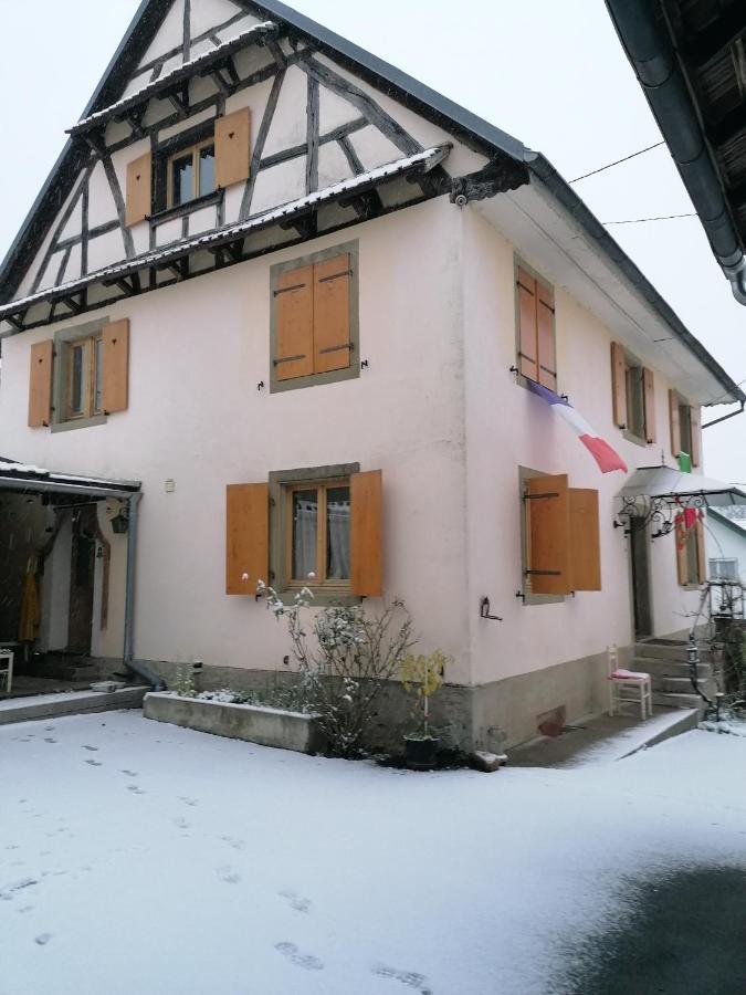 D'hotes Chez Loulou Et Caramel Homestay