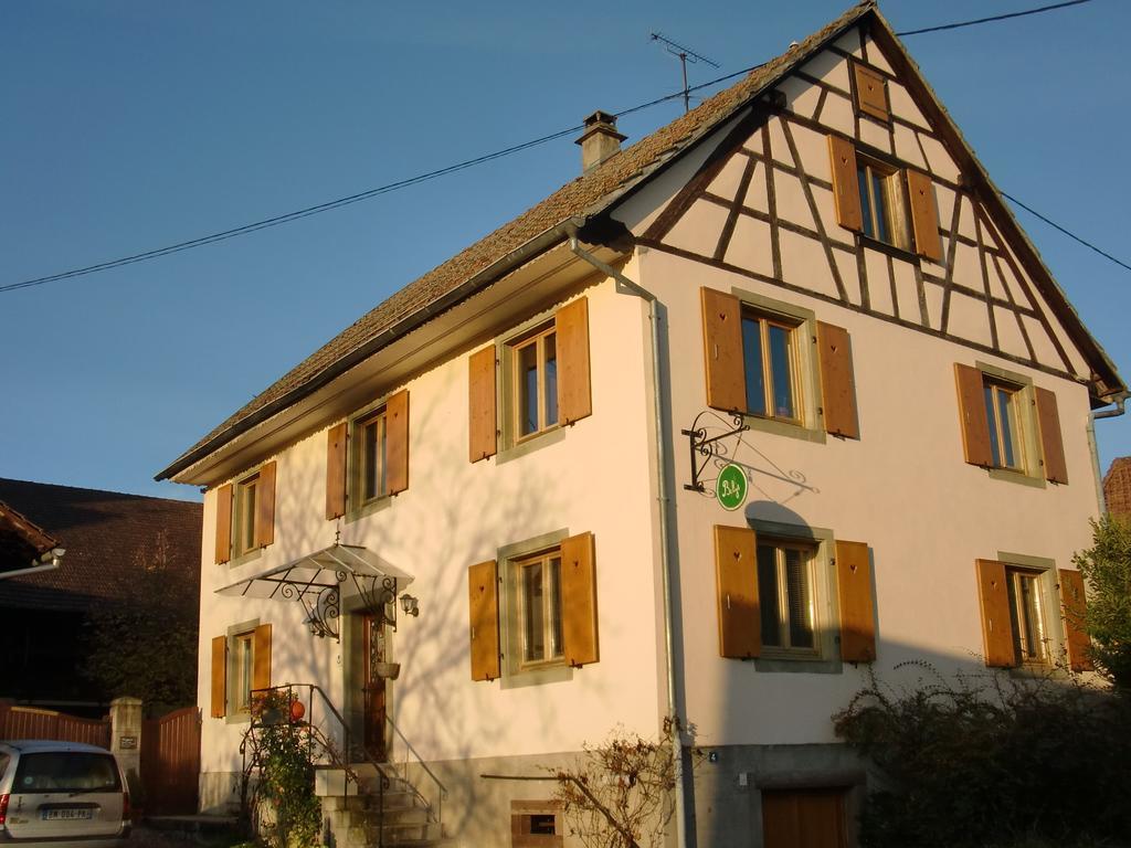 D'hotes Chez Loulou Et Caramel Homestay